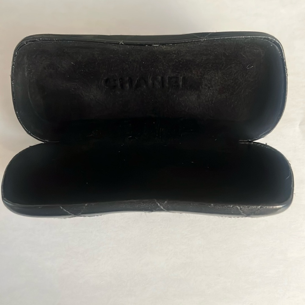 CHANEL eyeglasses, black and cream - Picture 17 of 17